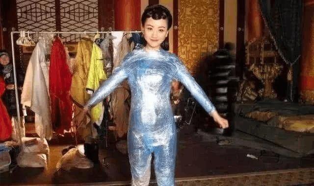 杨蓉裹保鲜膜