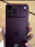 部分iPhone 18 Pro用户反映机身出现色差,原因尚未确认