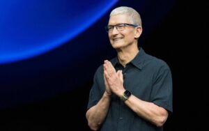库克谈 Apple Watch 健康定位,华为折叠机发货破 2000 万台