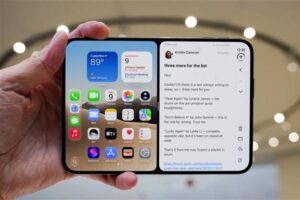 苹果首款折叠屏iPhone Duo明天开启预售,起售价15999元