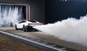特斯拉Roadster能跳但不能飞:FAA称不符合航空器定义