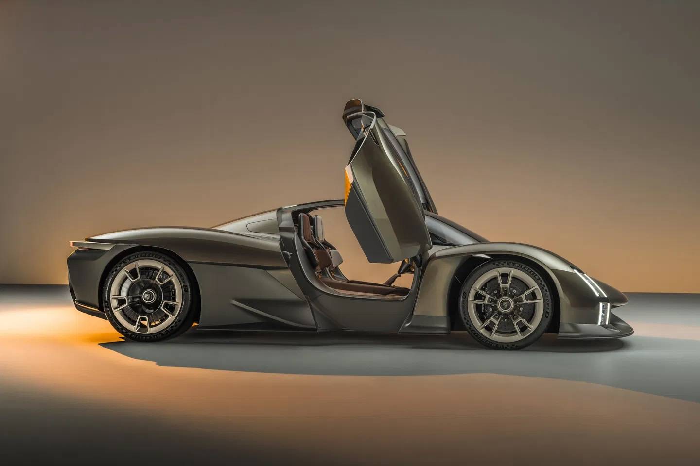 保时捷公布新战略：重启中置超跑，911明确不做纯电