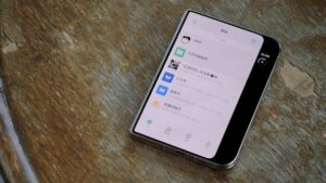 微信8.0.80适配iPhone Duo实测：分栏有了，细节还没补齐